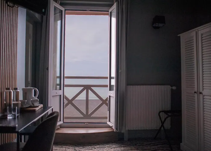 Hotell L'itinerance 3*